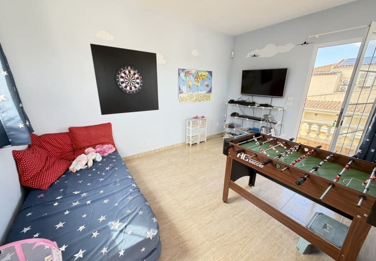 4 soveværelse Villa til salg i Cabo Roig med swimmingpool garage - € 749.000 (Ref: 10158923)
