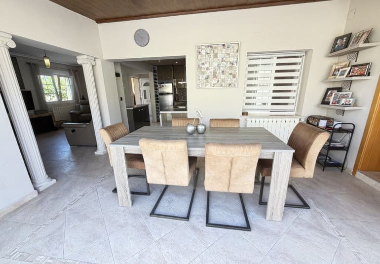 4 soveværelse Villa til salg i Cabo Roig med swimmingpool garage - € 749.000 (Ref: 10158923)