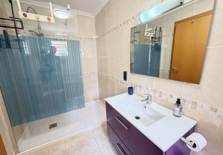 4 soveværelse Villa til salg i Cabo Roig med swimmingpool garage - € 749.000 (Ref: 10158923)