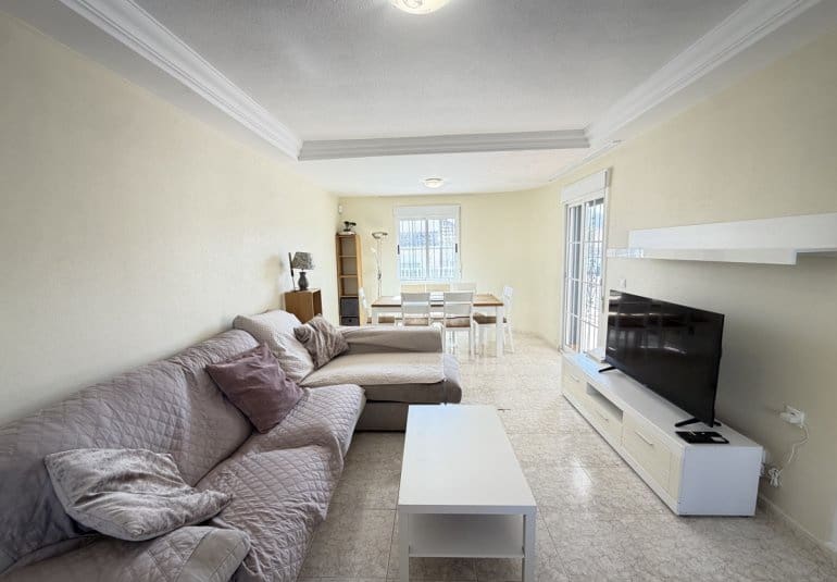 3 bedroom Villa for sale in Villamartin with pool garage - € 364,995 (Ref: 10158924)