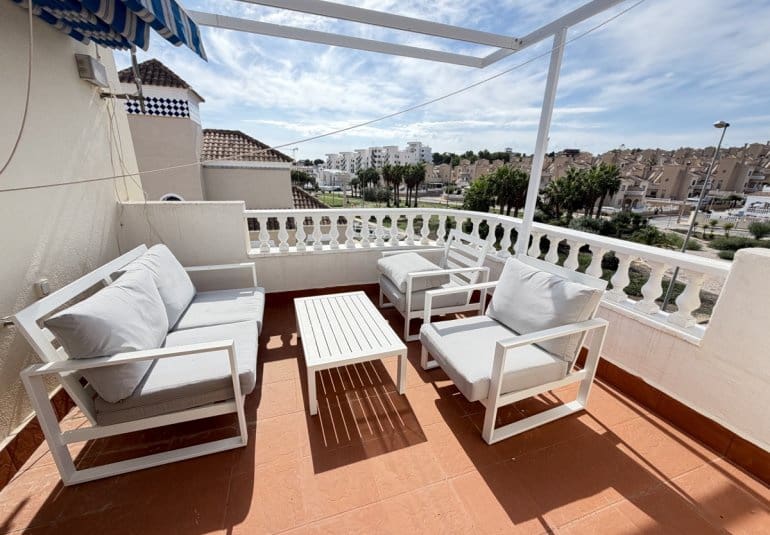 3 bedroom Villa for sale in Villamartin with pool garage - € 364,995 (Ref: 10158924)