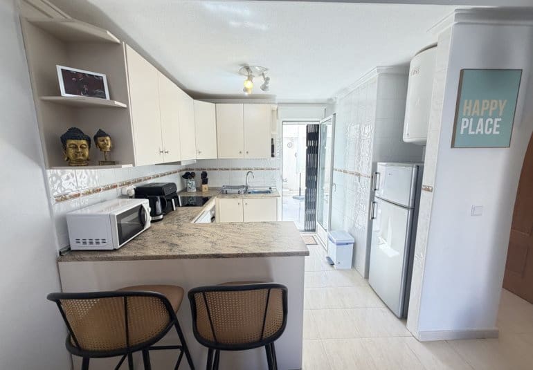 2 makuuhuone Huoneisto myytävänä paikassa Villamartin mukana uima-altaan 
autotalli - 159 995 € (Ref: 10173225)