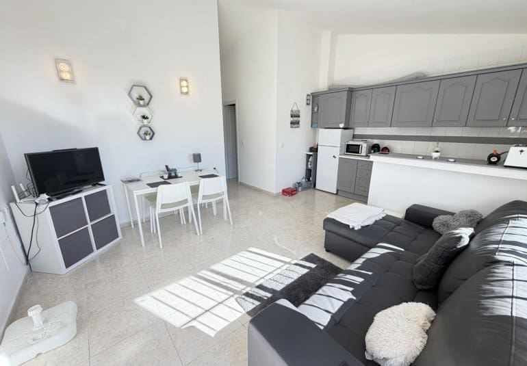 2 slaapkamer Appartement te koop in Villamartin met zwembad - € 134.995 (Ref: 10173226)