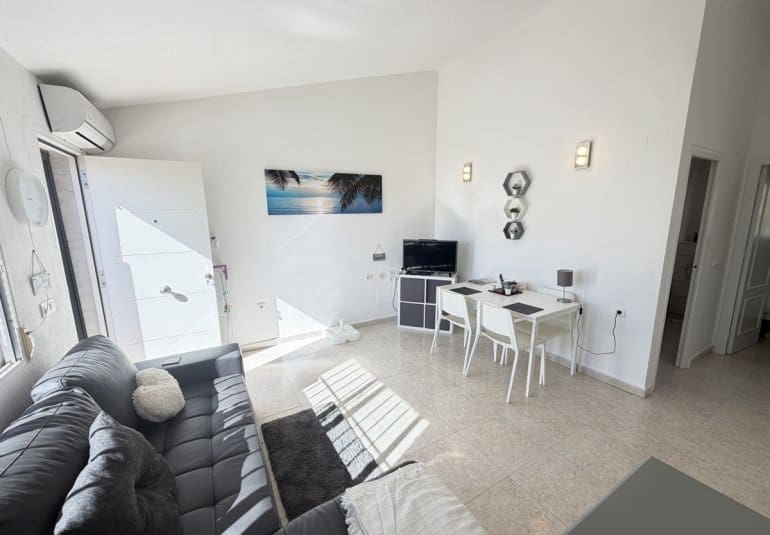 2 slaapkamer Appartement te koop in Villamartin met zwembad - € 134.995 (Ref: 10173226)