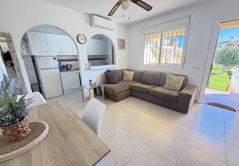 2 quarto Apartamento para venda em Villamartin com piscina - 164 995 € (Ref: 10173227)