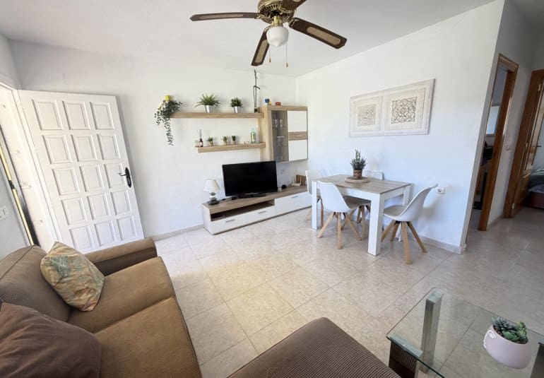 2 quarto Apartamento para venda em Villamartin com piscina - 164 995 € (Ref: 10173227)