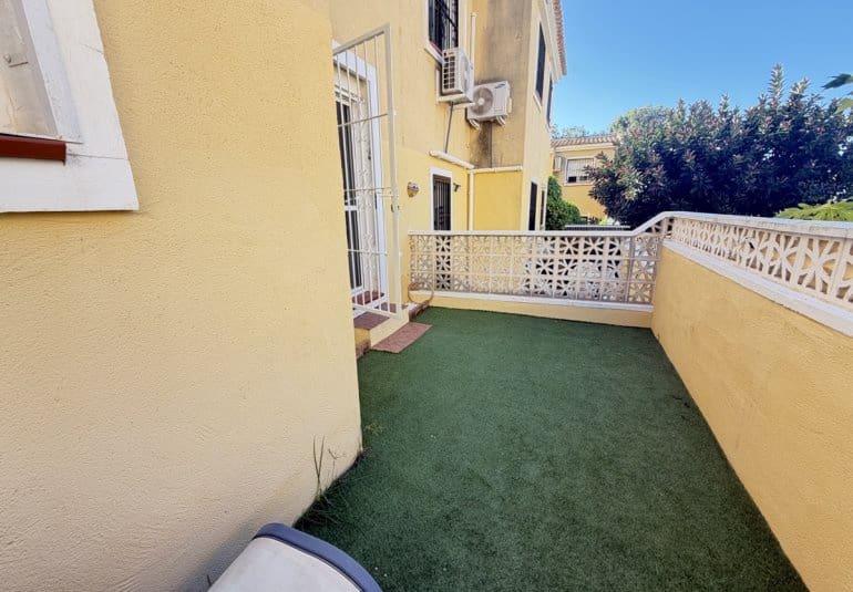 2 quarto Apartamento para venda em Villamartin com piscina - 164 995 € (Ref: 10173227)
