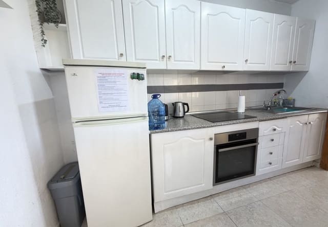 2 slaapkamer Appartement te koop in Villamartin, Orihuela met zwembad - € 164.995 (Ref: 10173227)