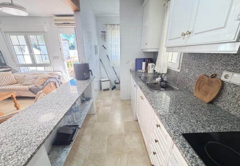 3 chambre Maison de Ville à vendre à Las Ramblas Golf avec piscine garage - 269 995 € (Ref: 10179670)