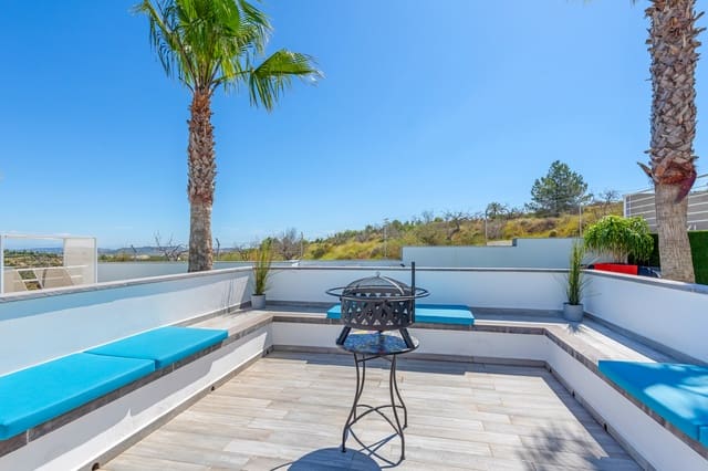 5 bedroom Villa for sale in Torremendo, Orihuela with pool - € 1,695,000 (Ref: 8620292)