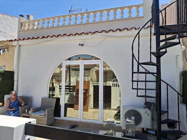 2 soveværelse Byhus til salg i San Luis, Torrevieja - € 71.000 (Ref: 9158174)