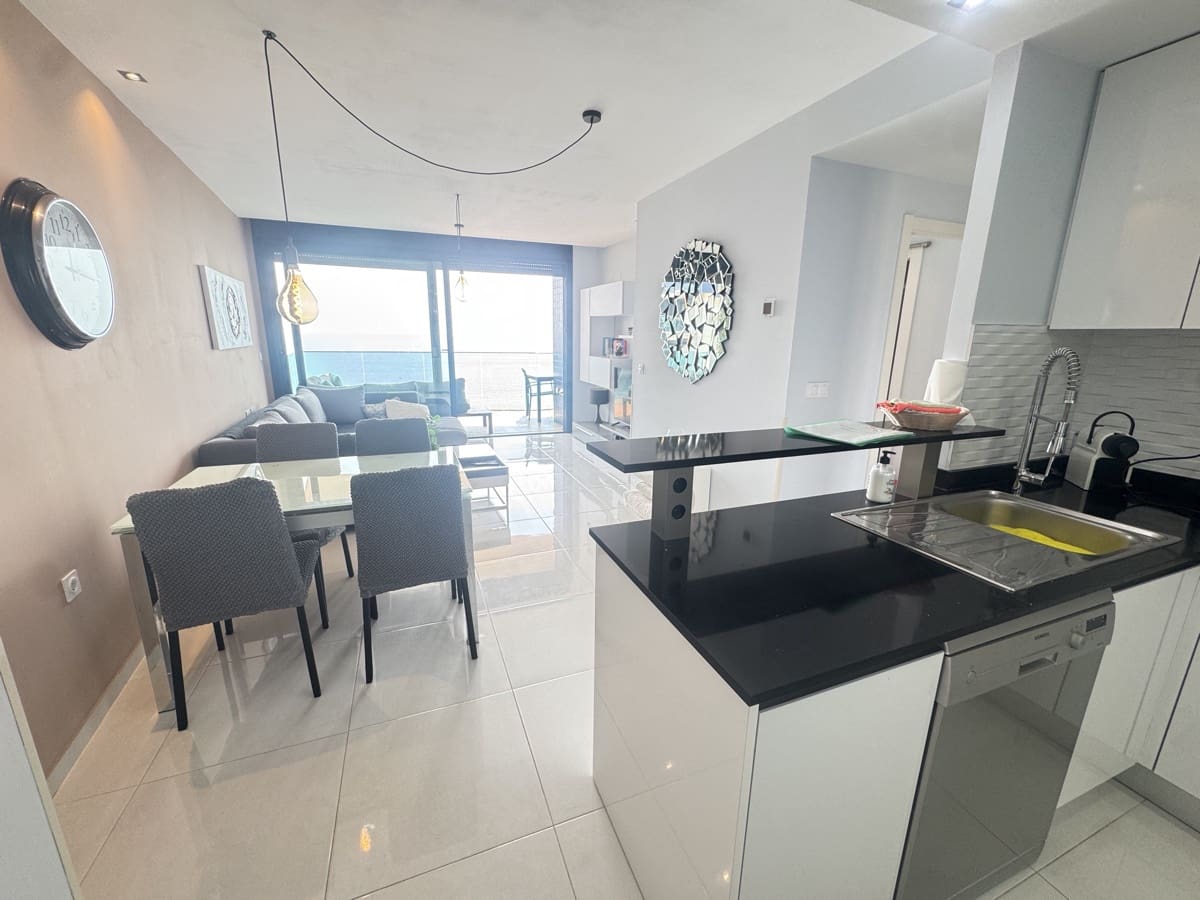 Apartamento de 2 habitaciones en Orihuela Costa en venta con piscina - 440.000 € (Ref: 9238884)