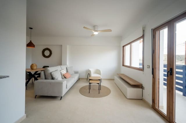 2 soveværelse Penthouse til salg i Cuevas del Almanzora med swimmingpool garage - € 129.000 (Ref: 9430985)