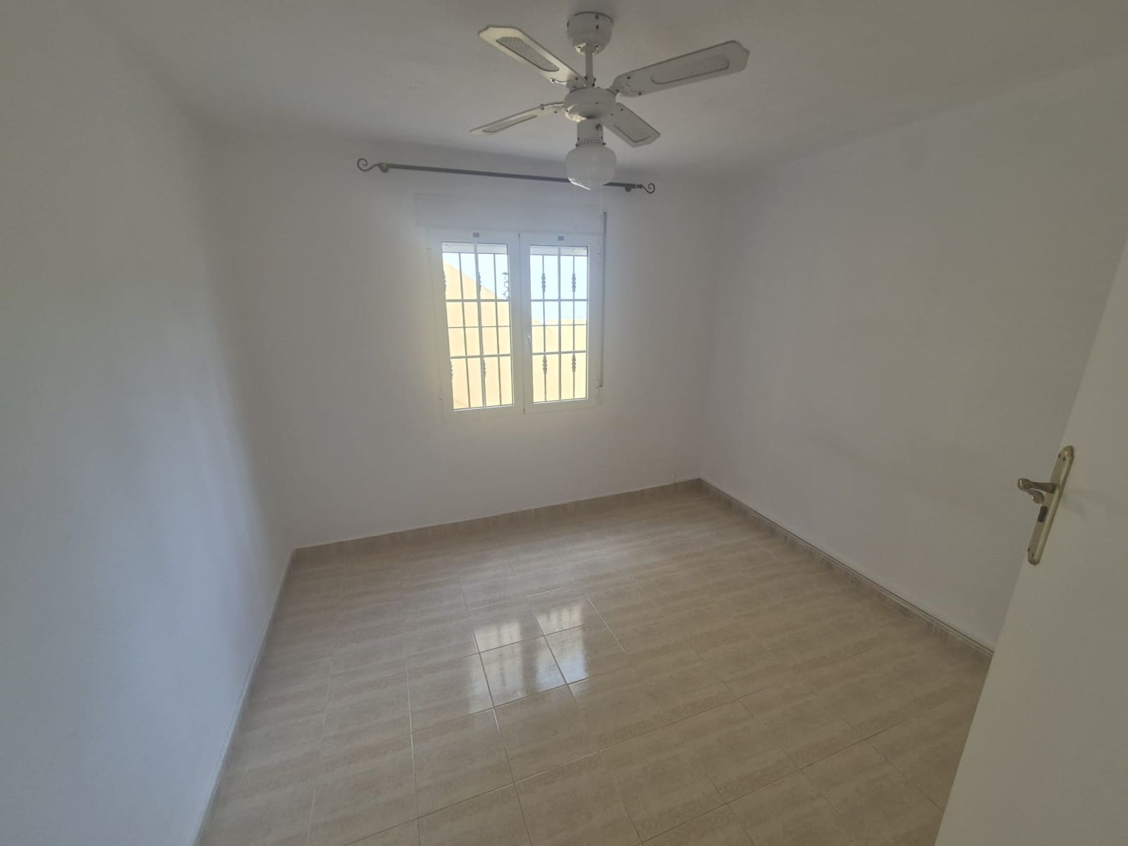 4 bedroom Villa for sale in Las Ramblas Golf with pool - € 299,000 (Ref: 9676042)