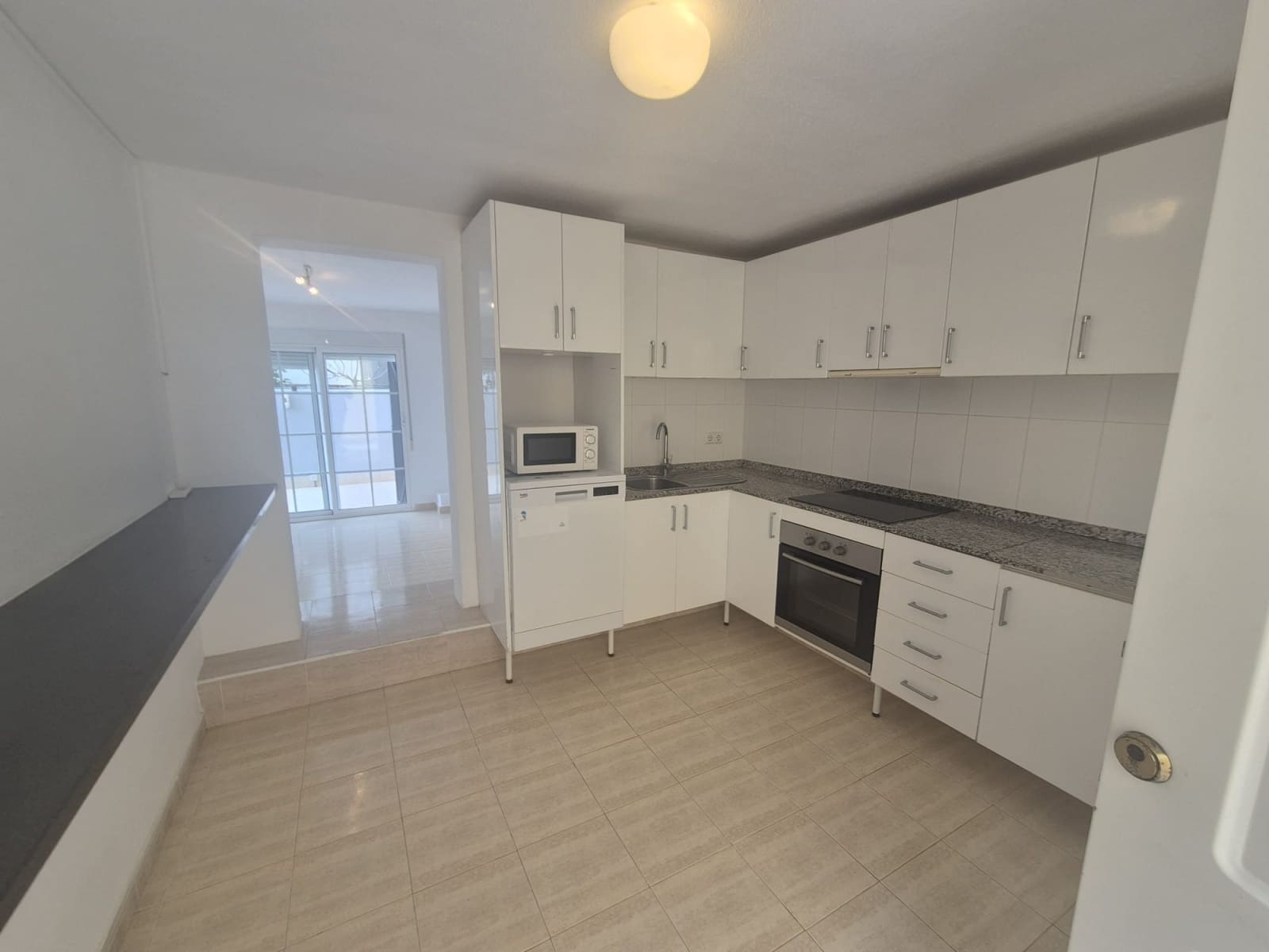 4 bedroom Villa for sale in Las Ramblas Golf with pool - € 299,000 (Ref: 9676042)