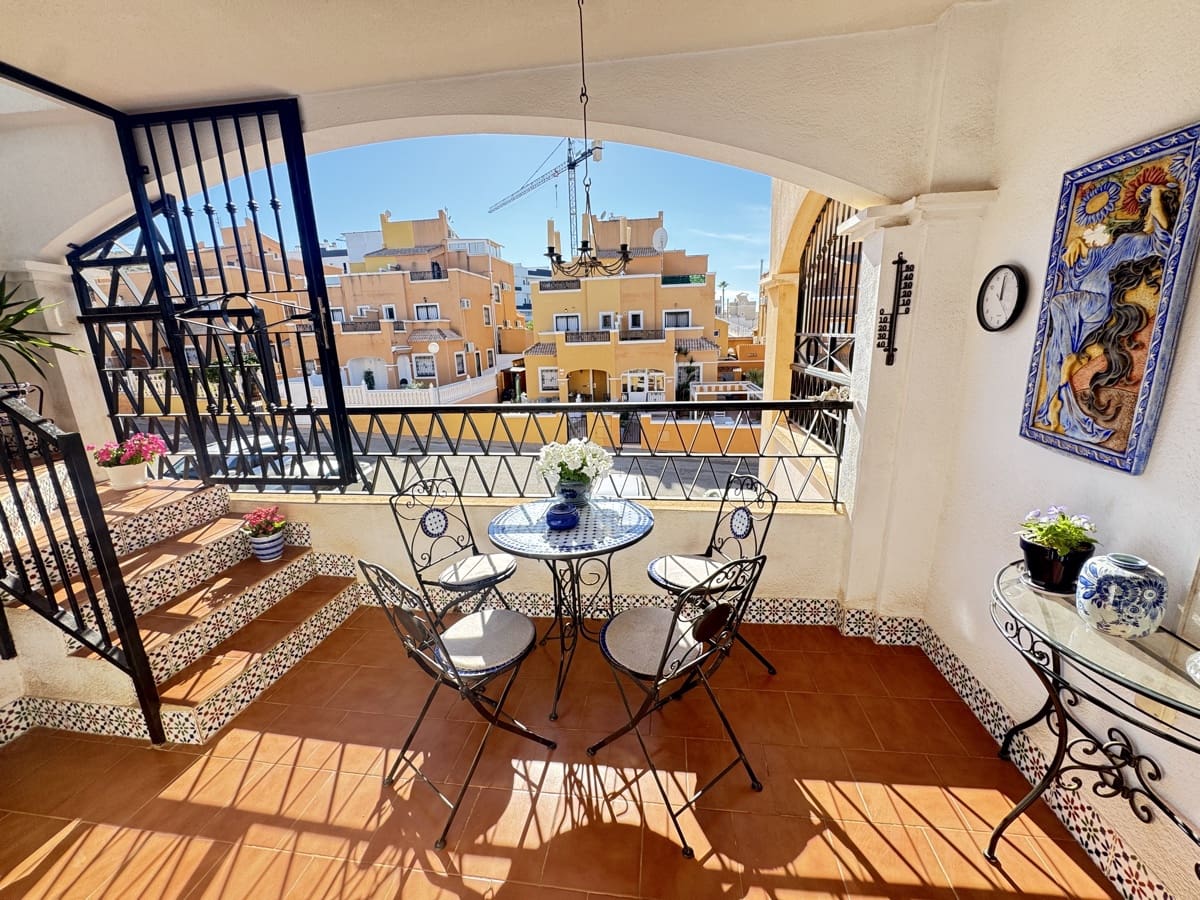 2 slaapkamer Appartement te koop in Los Altos met zwembad - € 179.995 (Ref: 9676049)
