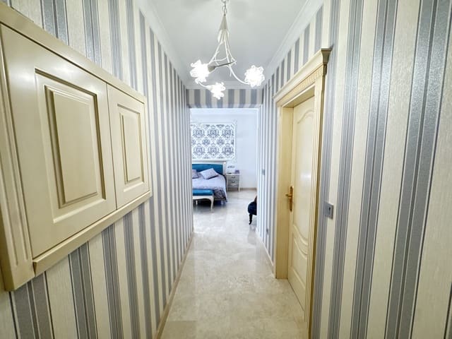 4 Zimmer Villa zu verkaufen in Cabo Roig, Orihuela mit Pool - 1.700.000 € (Ref: 9676052)