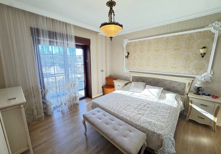 4 bedroom Villa for sale in Cabo Roig with pool - € 1,700,000 (Ref: 9730548)