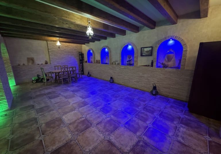 4 bedroom Villa for sale in Cabo Roig with pool - € 1,700,000 (Ref: 9730548)