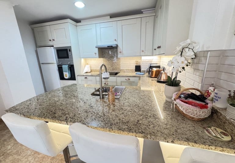 2 chambre Appartement à vendre à Cabo Roig avec piscine - 189 995 € (Ref: 9730550)