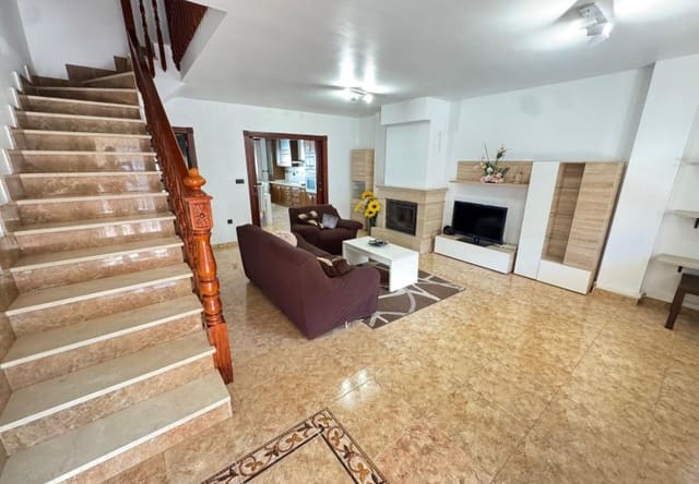 3 Zimmer Haus zu verkaufen in San Miguel de Salinas mit Pool - 249.000 € (Ref: 9730552)