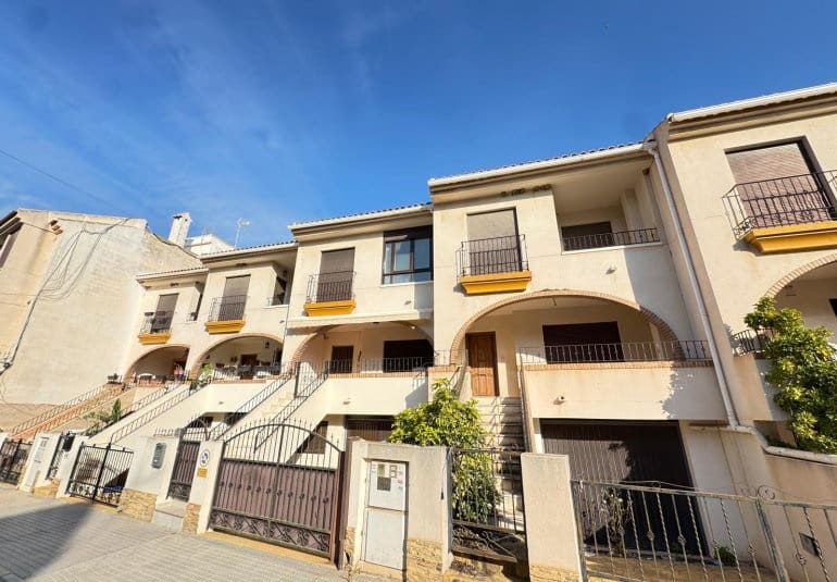 3 soverom Hus til salgs i San Miguel de Salinas med svømmebasseng - € 249 000 (Ref: 9730552)