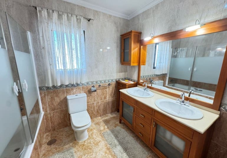 3 soverom Hus til salgs i San Miguel de Salinas med svømmebasseng - € 249 000 (Ref: 9730552)