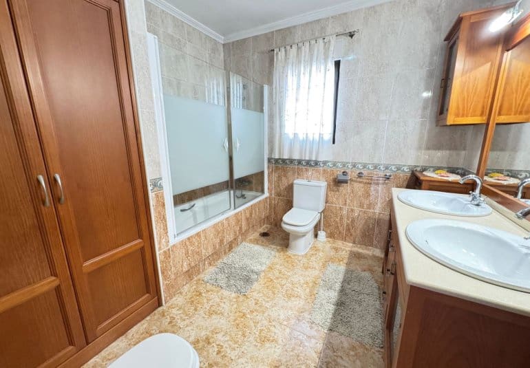 3 soverom Hus til salgs i San Miguel de Salinas med svømmebasseng - € 249 000 (Ref: 9730552)