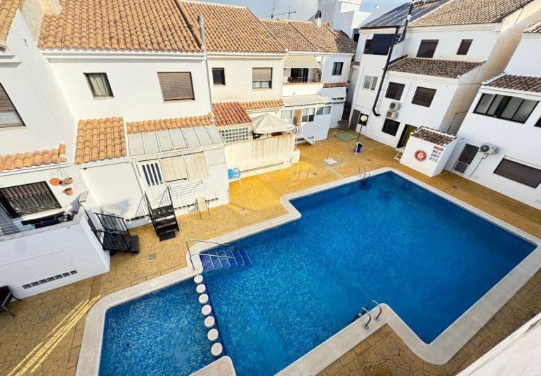 3 soverom Hus til salgs i San Miguel de Salinas med svømmebasseng - € 249 000 (Ref: 9730552)