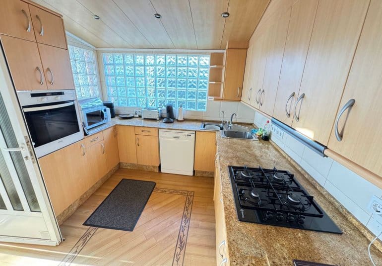 3 bedroom Villa for sale in Cabo Roig with pool - € 850,000 (Ref: 9730553)