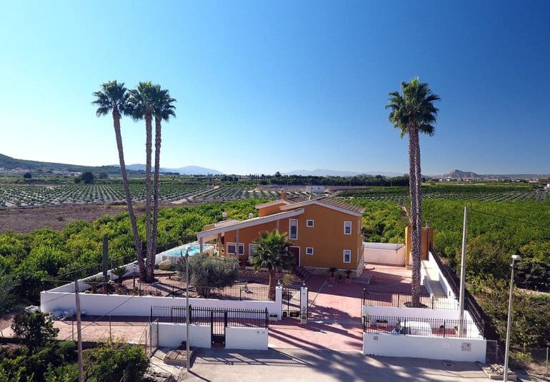 5 chambre Finca/Maison de Campagne à vendre à Orihuela Costa avec piscine - 675 000 € (Ref: 9730554)