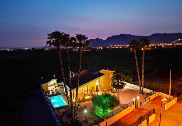 5 chambre Finca/Maison de Campagne à vendre à Orihuela Costa avec piscine - 675 000 € (Ref: 9730554)