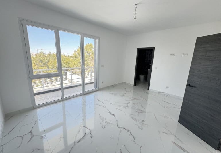 4 makuuhuone Huvila myytävänä paikassa Los Balcones mukana uima-altaan - 599 000 € (Ref: 9730555)