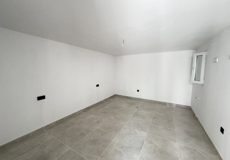 4 makuuhuone Huvila myytävänä paikassa Los Balcones mukana uima-altaan - 599 000 € (Ref: 9730555)