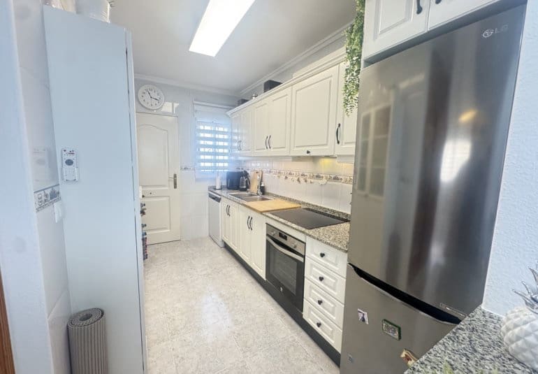 4 sypialnia Willa na sprzedaż w Villamartin z basenem - 379 000 € (Ref: 9730556)