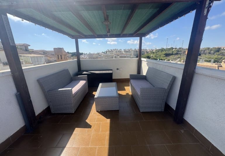 4 sypialnia Willa na sprzedaż w Villamartin z basenem - 379 000 € (Ref: 9730556)