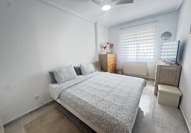 4 sypialnia Willa na sprzedaż w Villamartin z basenem - 379 000 € (Ref: 9730556)