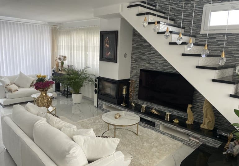 4 makuuhuone Huvila myytävänä paikassa Los Balcones mukana uima-altaan - 650 000 € (Ref: 9730557)