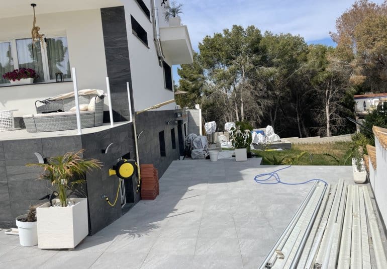 4 makuuhuone Huvila myytävänä paikassa Los Balcones mukana uima-altaan - 650 000 € (Ref: 9730557)