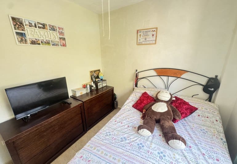 4 quarto Moradia para venda em Villamartin - 299 000 € (Ref: 9730558)