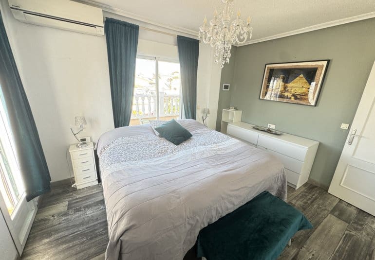 4 camera da letto Villa in vendita in Ciudad Quesada con piscina - 540.000 € (Rif: 9730559)