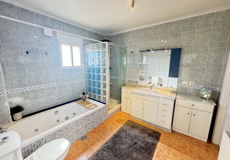 4 camera da letto Villa in vendita in Ciudad Quesada con piscina - 540.000 € (Rif: 9730559)