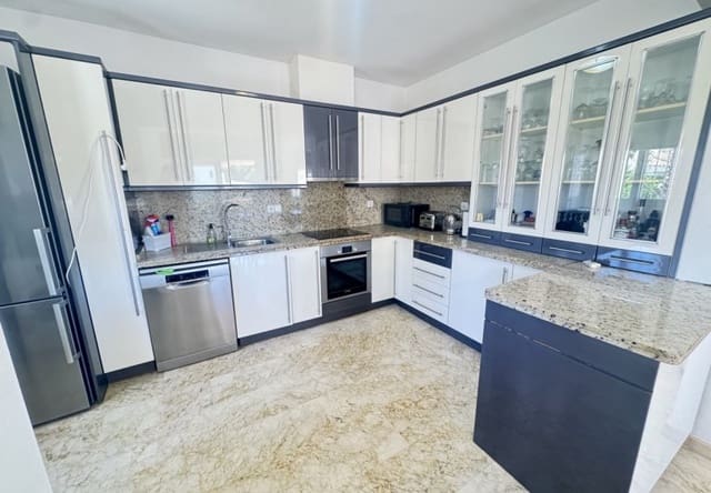 3 Zimmer Villa zu verkaufen in Las Ramblas Golf, Orihuela mit Pool - 449.950 € (Ref: 9730560)