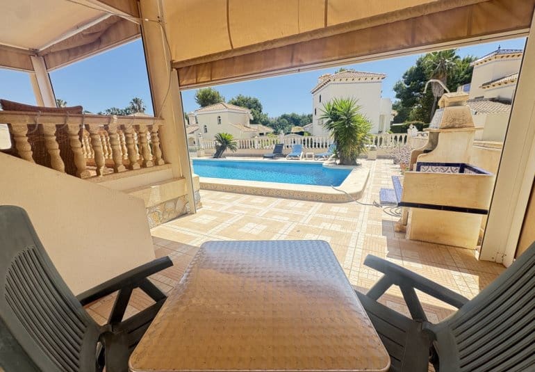 3 bedroom Villa for sale in Las Ramblas Golf with pool - € 449,950 (Ref: 9730560)