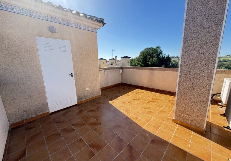 3 soveværelse Villa til salg i Villamartin med swimmingpool - € 375.000 (Ref: 9730561)