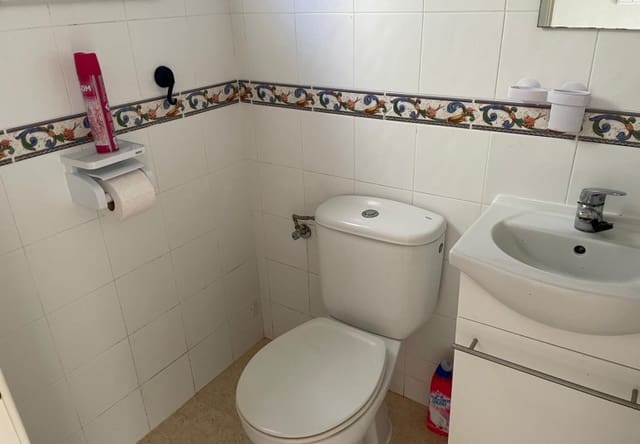 Casa de 2 habitaciones en Villamartin, Orihuela en venta con piscina - 189.995 € (Ref: 9730562)