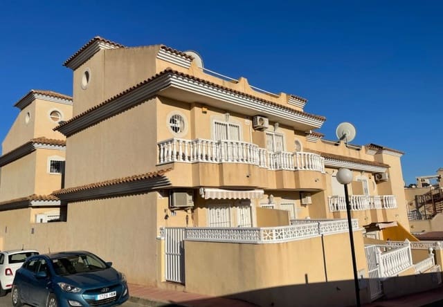 Casa de 2 habitaciones en Villamartin, Orihuela en venta con piscina - 189.995 € (Ref: 9730562)