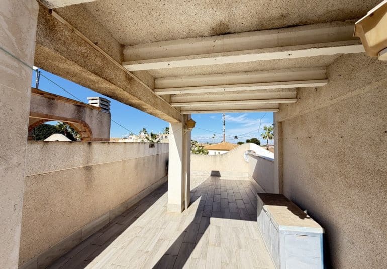 2 soverom Hus til salgs i La Florida med svømmebasseng - € 169 995 (Ref: 9730564)