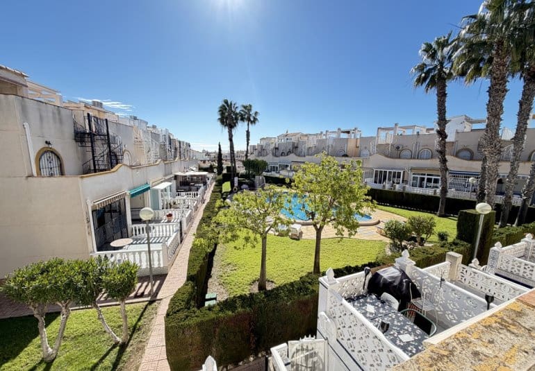 2 soverom Hus til salgs i La Florida med svømmebasseng - € 169 995 (Ref: 9730564)