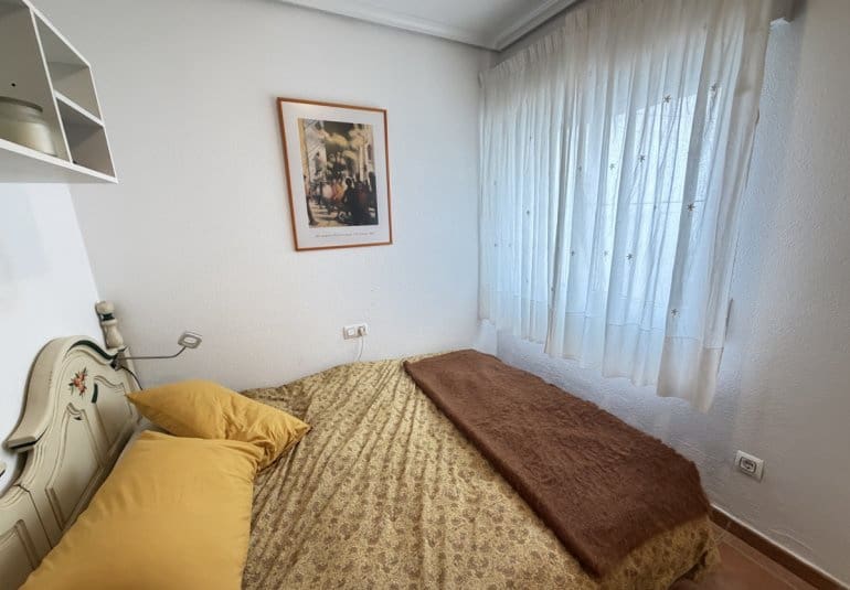 2 bedroom Bungalow for sale in Cabo Roig with pool - € 249,995 (Ref: 9730565)